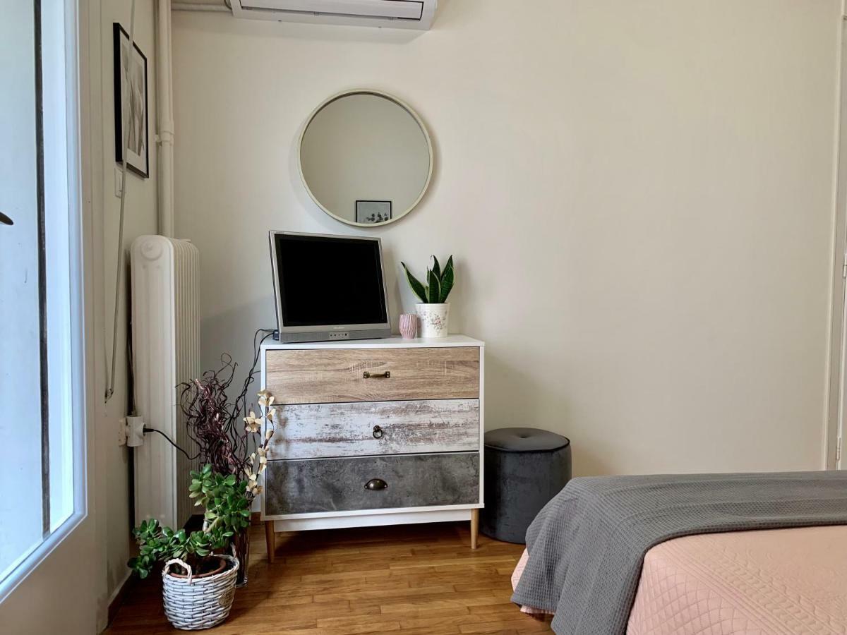Nadia'S Apartment , 아테네 외부 사진